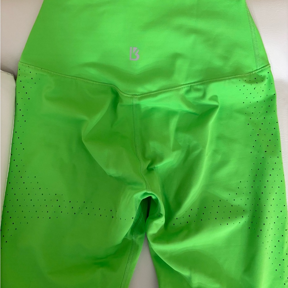 BuffBunny Vibrant Green Activewear